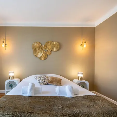 La Maison Royale - Terrasse Et Jardin Haguenau